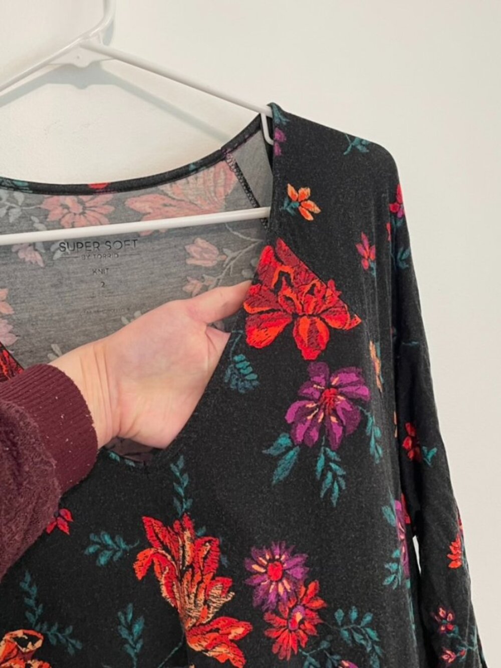 TORRID 2 Plus Size Mini Super Soft Skater Dress Black Red Teal Floral 3/4 Sleeve - Picture 6 of 16